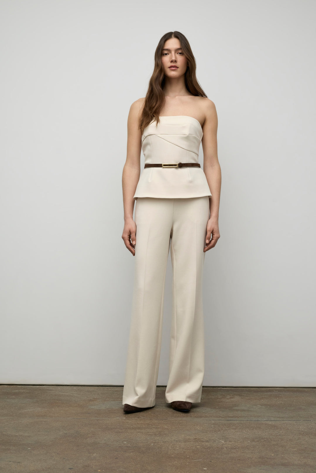 Top with detachable straps