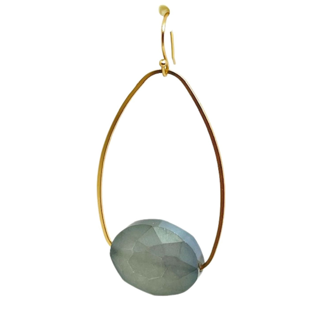 Olive Matte Crystal Inset Oval Mattre Gold Earrings