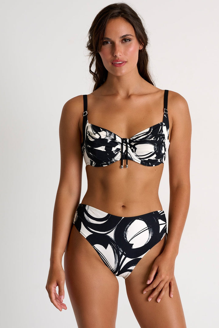 Classic Mid-Rise Bikini Bottom 04 / 952 Luna