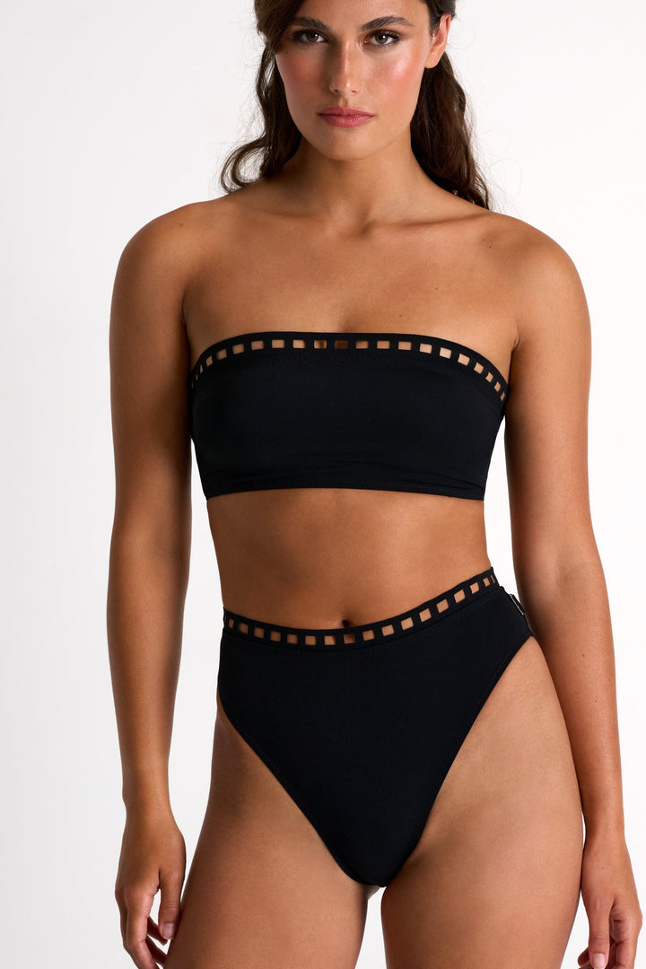 High-Waisted Bikini Bottom With Mosaic Cutouts 04 / 800 Black