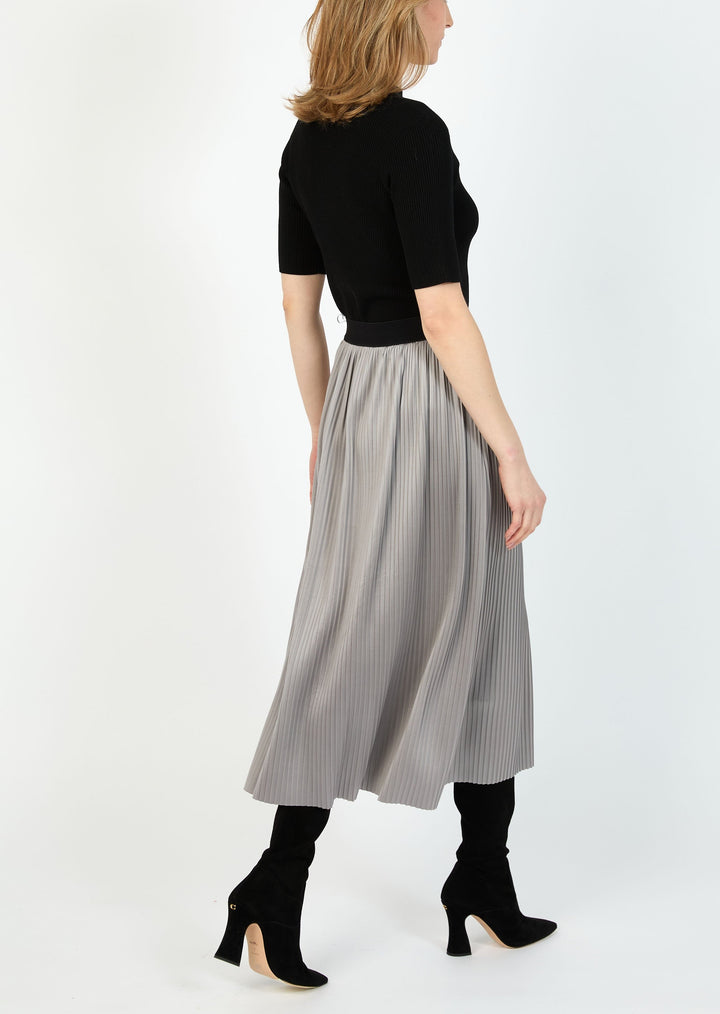 FANTASY PLEATED KNIT SKIRT