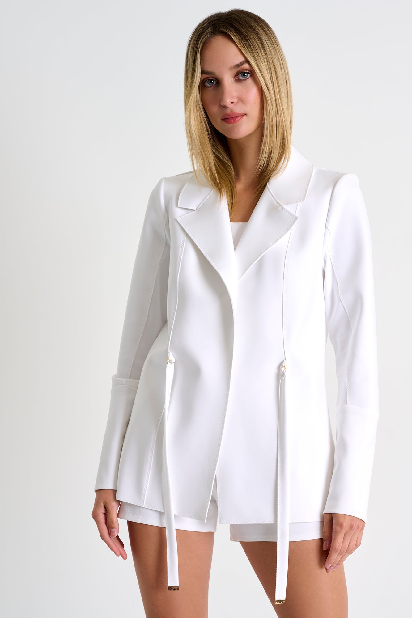 52227-78-000 - Structured 3D Jersey Blazer 02 / 000 White / 75% POLYAMIDE, 25% ELASTANE