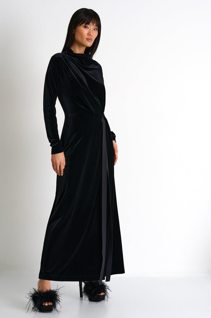 Elegant maxi velvet dress - 52388-67-800