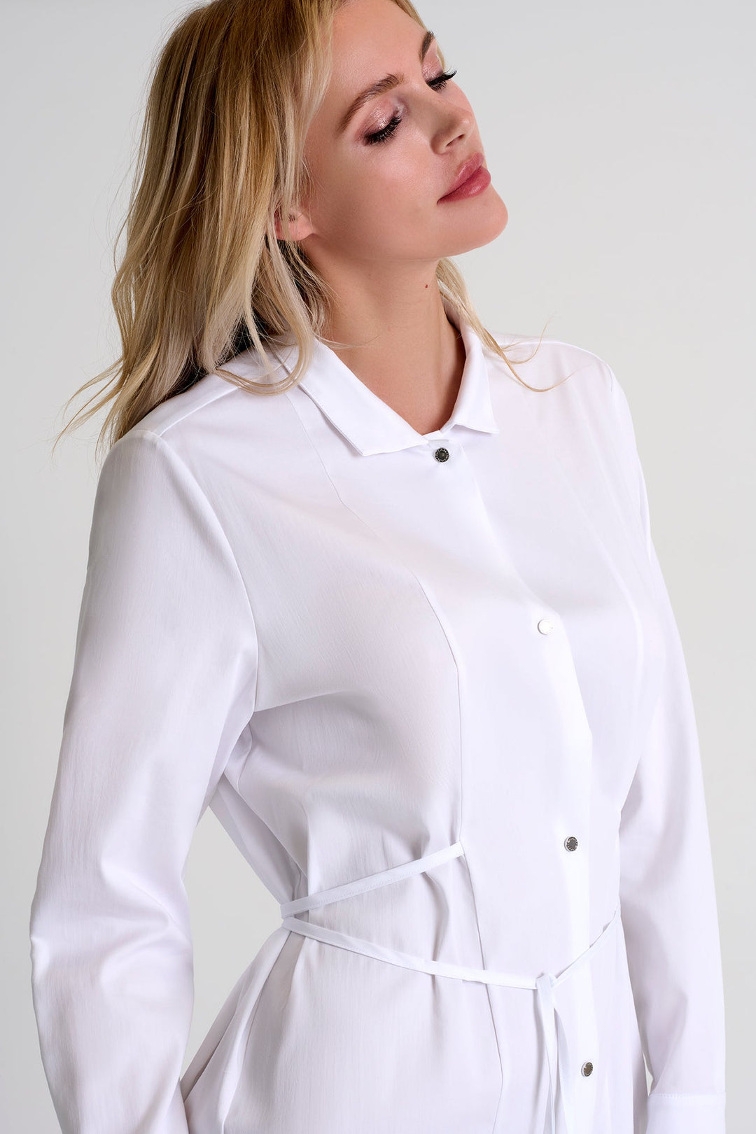 Poplin Shirt Tunic With Cinched Waist - 52466-84-000 02 / 000 White / 69% COTON 26% NYLON 5% ELASTANE