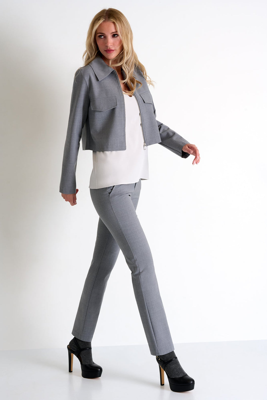 Contemporary Short Jacket  - 52480-75-160 02 / 160 Silver Gray / 55% WOOL 40% POLYESTER 5% ELASTANE