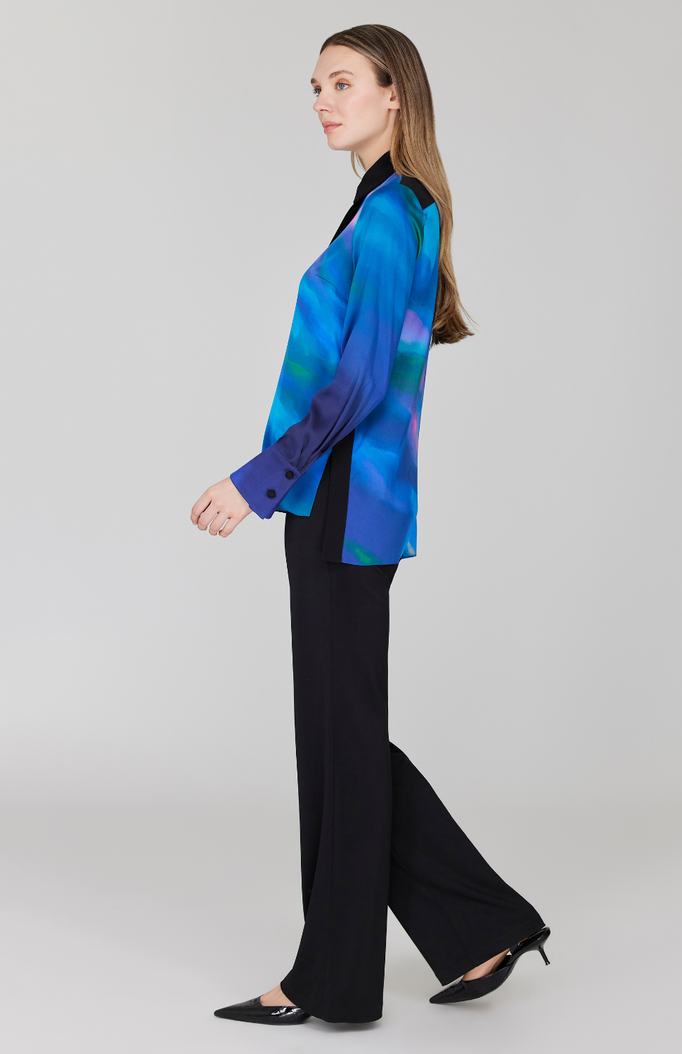 PREORDER Mountainscape Collared Blouse w/ Relaxed Sleeve