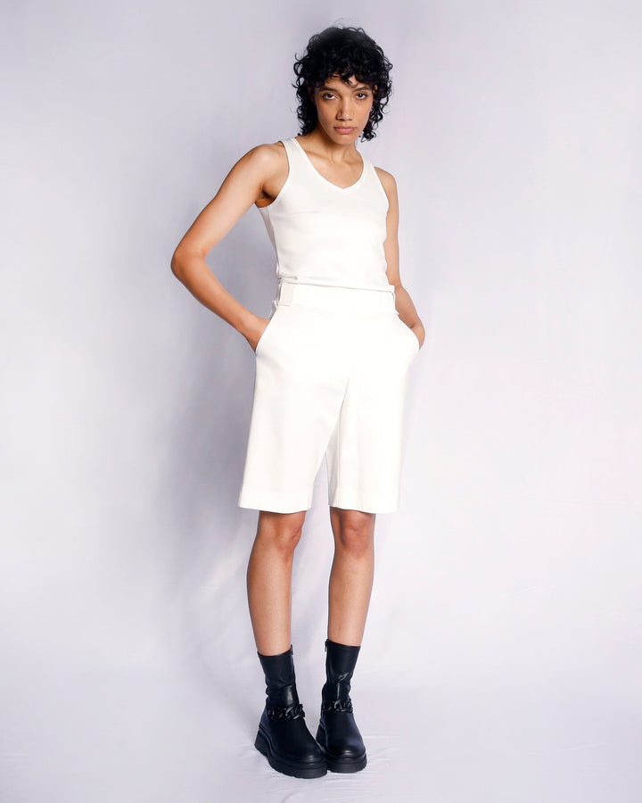 Short DELPH1 | White