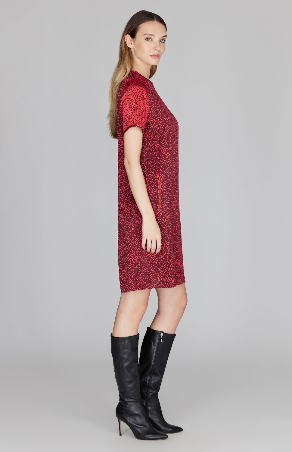 Modern Dot Short Sleeve Shift Dress