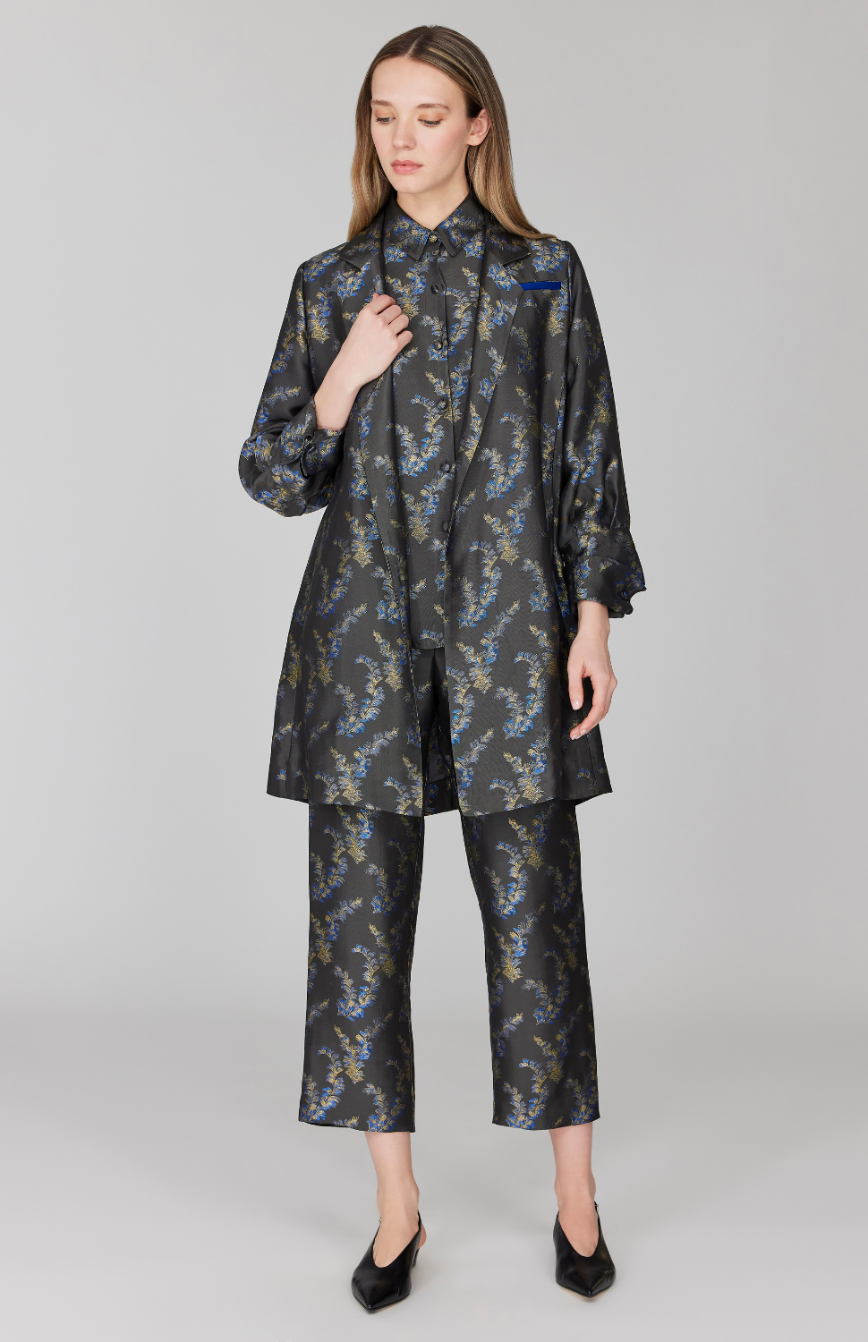 PREORDER Feather Jacquard Tailored Button Down w/ Relaxed Sleeve