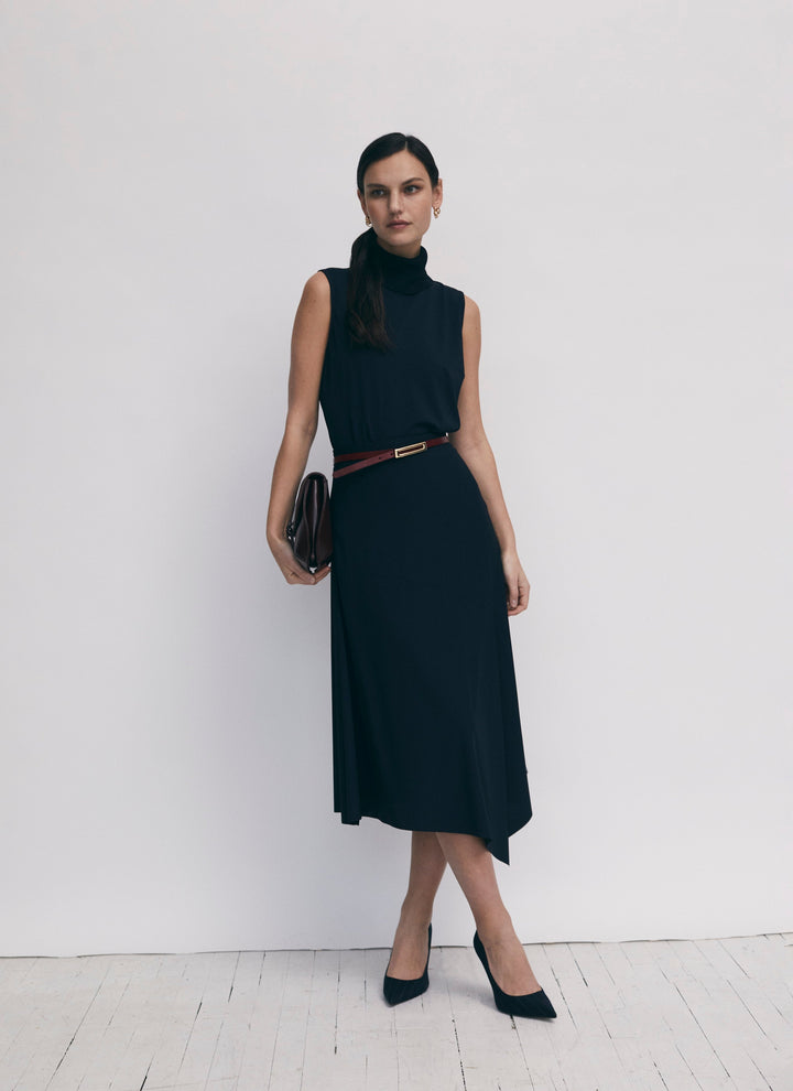 Matte jersey asymetric skirt