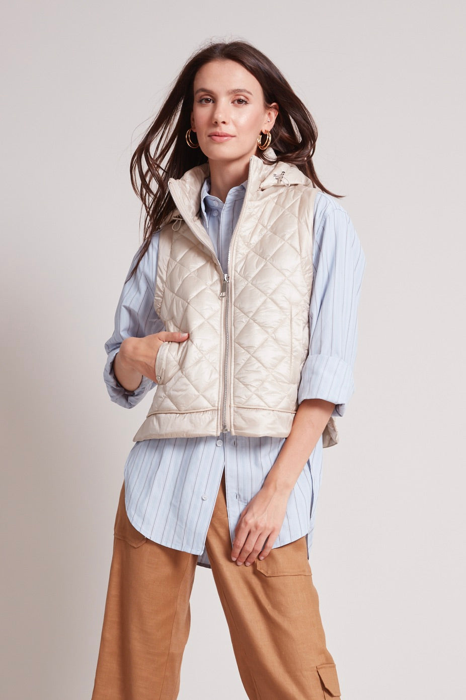 Talia quilted gilet w/ removable hood