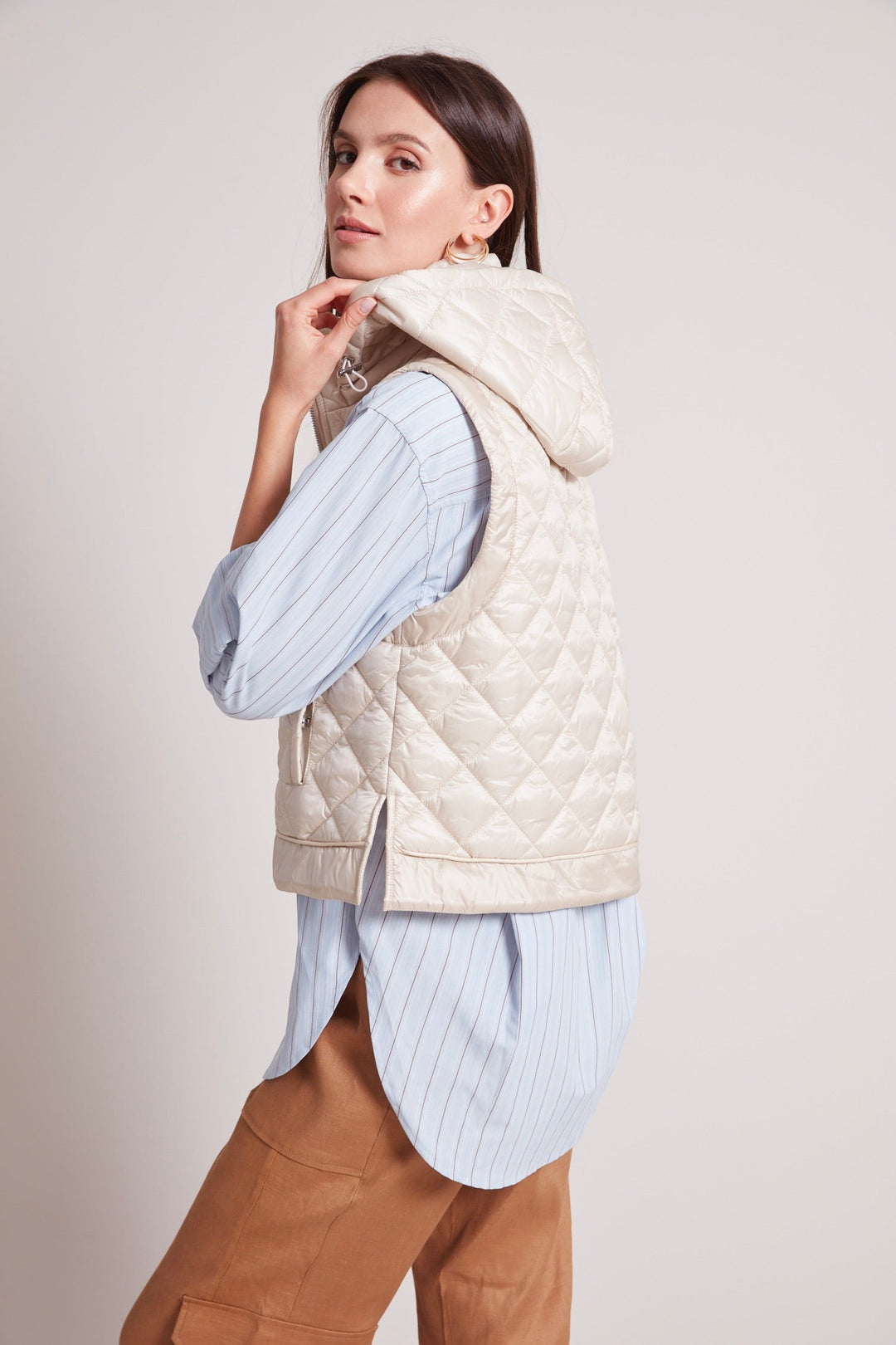 Talia quilted gilet w/ removable hood