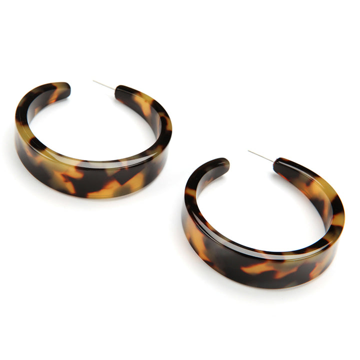 Nicole Hoop Earring Tshell