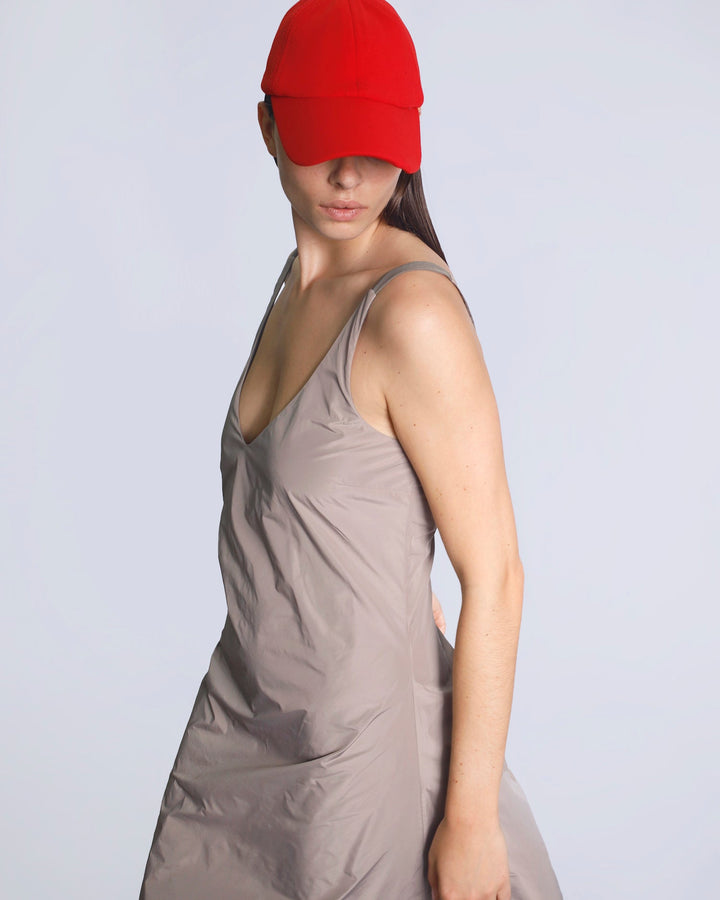 Maison Marie Saint Pierre | Dress | KAROL | Taupe | Smoke | Hat | KATHEL | Red