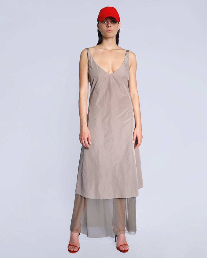 Maison Marie Saint Pierre | Dress | KAROL | Taupe | Smoke | Hat | KATHEL | Red