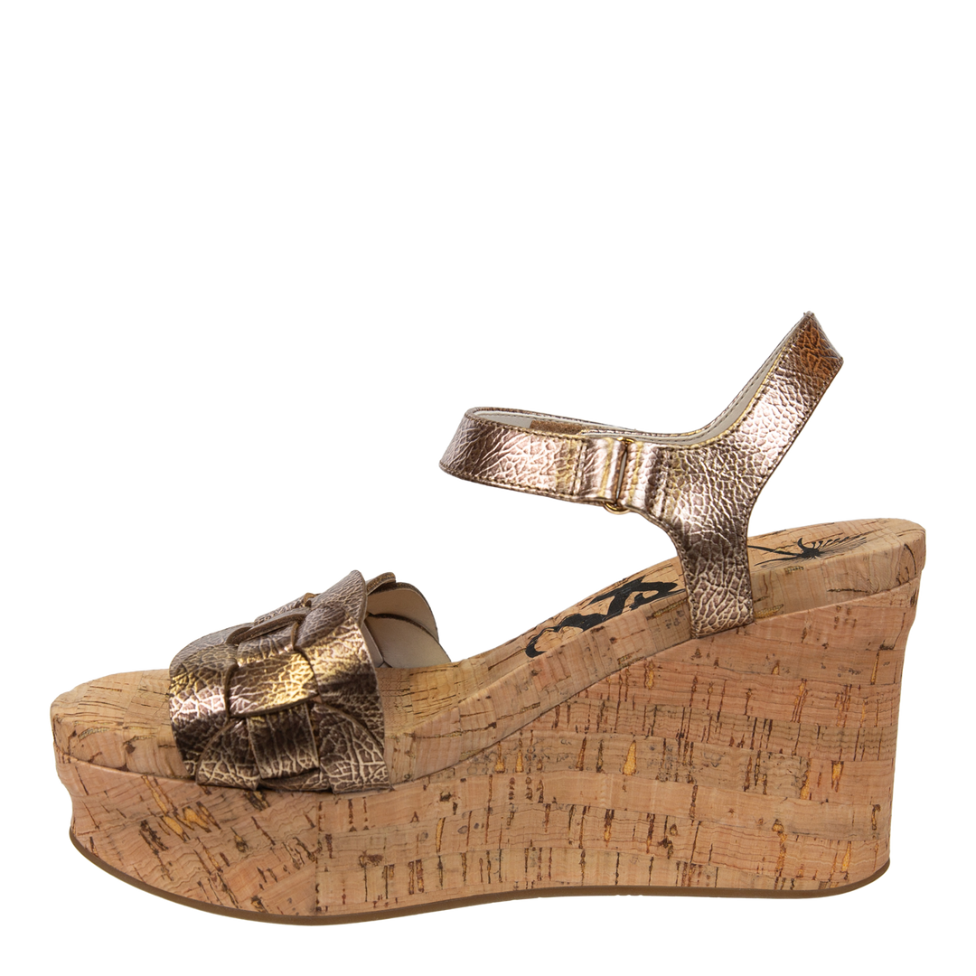 OTBT - CHARLESTON in GOLD Wedge Sandals