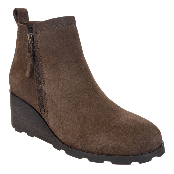 OTBT - STORY in BROWN Wedge Ankle Boots